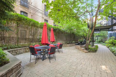 20 E Cedar St #2E, Chicago, IL 60611 photo 36