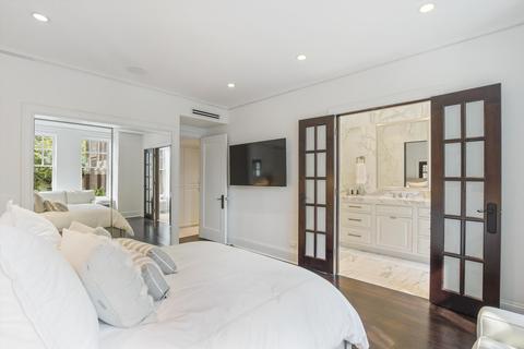 20 E Cedar St #2E, Chicago, IL 60611 photo 24
