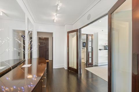 20 E Cedar St #2E, Chicago, IL 60611 photo 30