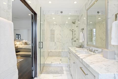 20 E Cedar St #2E, Chicago, IL 60611 photo 26