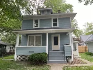 205 N Fair St, Champaign, IL 61821
