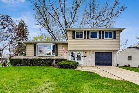 1509 W Lexington Dr, Arlington Heights, IL 60004