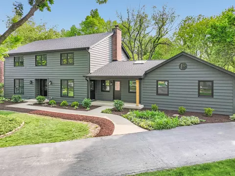 672 Lookout Ct, Naperville, IL 60540