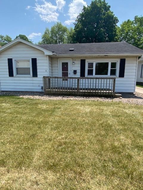828 Reynolds St W, Pontiac, IL 61764