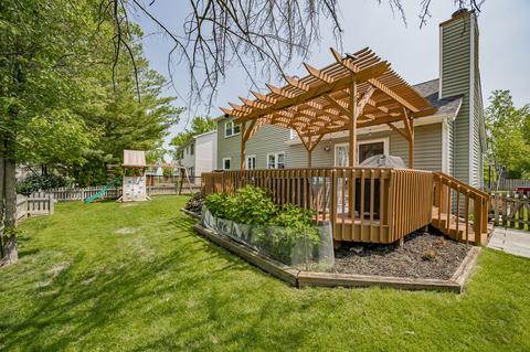 555 Roxbury Dr, Naperville, IL 60565 photo 35