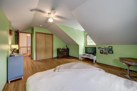 555 Roxbury Dr, Naperville, IL 60565 photo 26