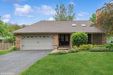 106 E Pepper Tree Dr, Palatine, IL 60067