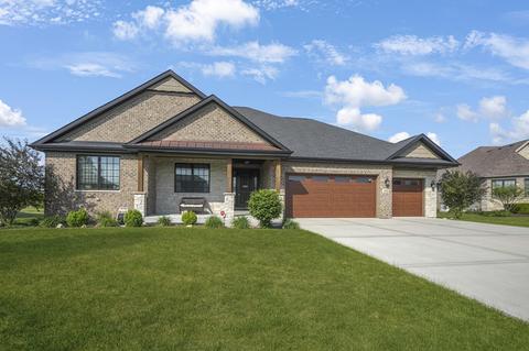 25232 Parkside Dr, Plainfield, IL 60544