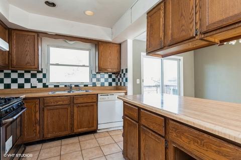 1701 Meadow Ln, Mchenry, IL 60050 photo 10