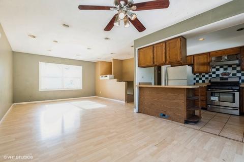 1701 Meadow Ln, Mchenry, IL 60050 photo 7