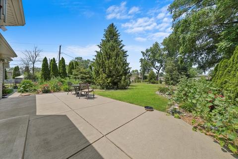 7226 W 73rd St, Bridgeview, IL 60455 photo 41