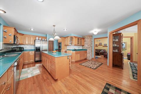 7226 W 73rd St, Bridgeview, IL 60455 photo 14