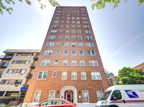 5400 S Harper Ave #401, Chicago, IL 60615