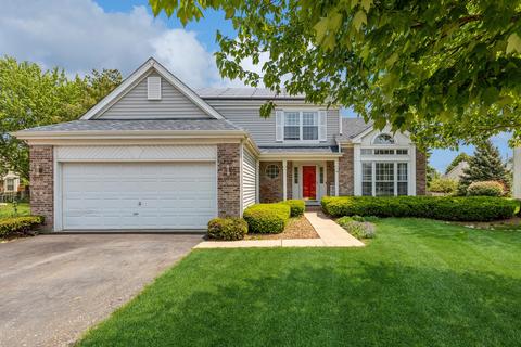 19 N London Ct, South Elgin, IL 60177