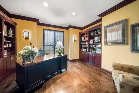 2111 Cesario Cir, Wheaton, IL 60189 photo 9