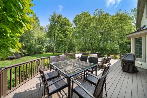 2111 Cesario Cir, Wheaton, IL 60189 photo 40