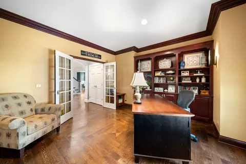 2111 Cesario Cir, Wheaton, IL 60189 photo 10