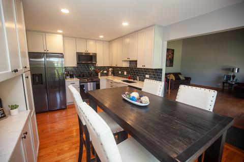 613 Cartwright Trl, Mchenry, IL 60050 photo 2