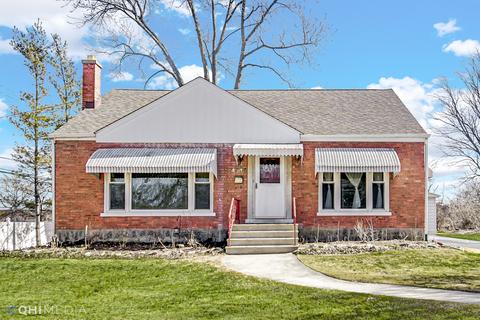 4345 Oakwood Ave, Downers Grove, IL 60515
