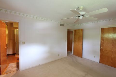 109 Centennial Ave, Normal, IL 61761 photo 16