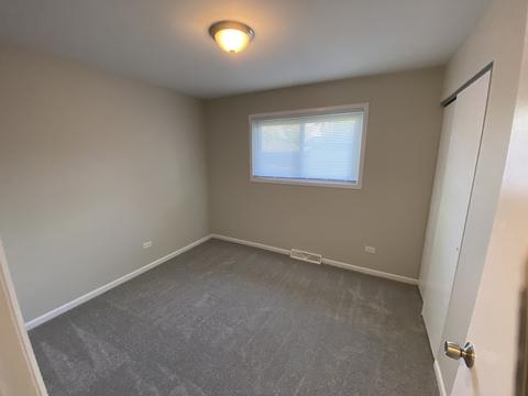 16489 Barton Ln, Oak Forest, IL 60452 photo 14