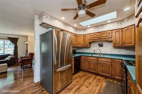 3902 W West Ave, Mchenry, IL 60050 photo 2