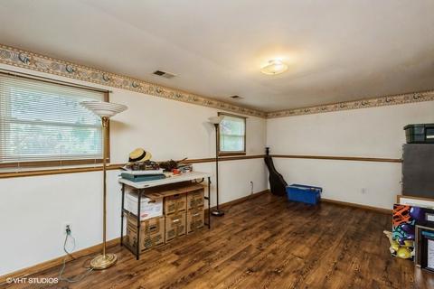 3902 W West Ave, Mchenry, IL 60050 photo 10