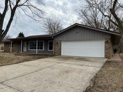 4415 Eaton Dr, Rockford, IL 61114