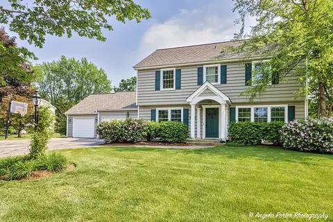212 Heath Ct, Barrington, IL 60010