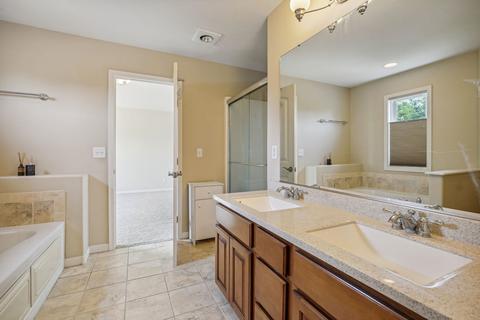 805 Chickory Dr, Champaign, IL 61822 photo 28