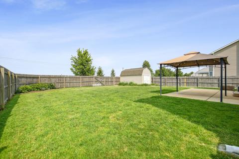 805 Chickory Dr, Champaign, IL 61822 photo 36