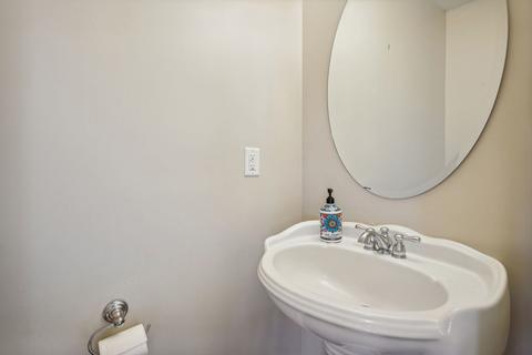805 Chickory Dr, Champaign, IL 61822 photo 16