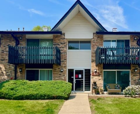 5 Kingery Quarter #204, Willowbrook, IL 60527