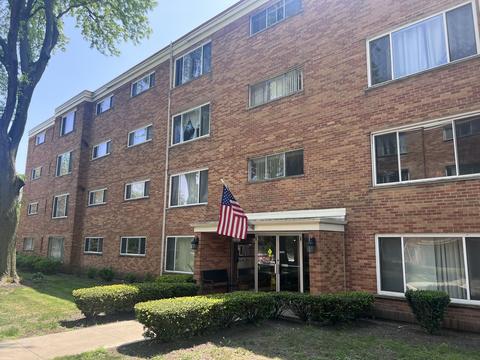 6220 N Ridge Ave #S207, Chicago, IL 60660