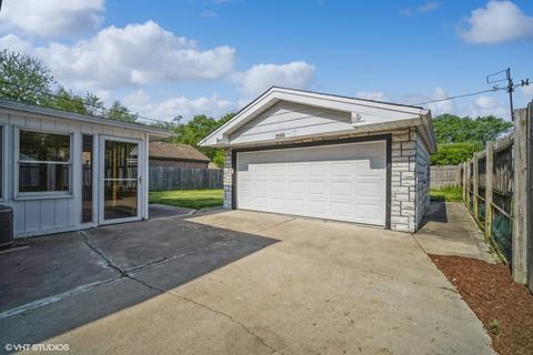 268 E Wayne Pl, Wheeling, IL 60090 photo 12