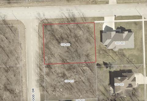2099 Kingtree Dr, Morris, IL 60450