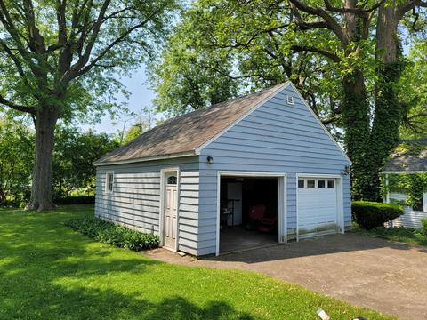 1003 Leroy Ave, Rock Falls, IL 61071