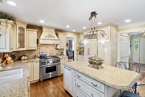 1219 Howard Cir, Wheaton, IL 60187 photo 12