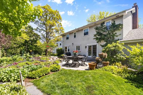 1219 Howard Cir, Wheaton, IL 60187 photo 25