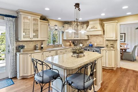 1219 Howard Cir, Wheaton, IL 60187 photo 9