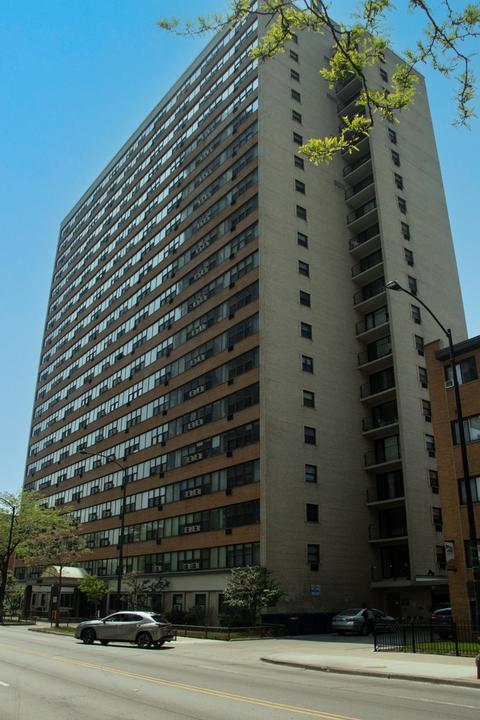 6030 N Sheridan Rd #613, Chicago, IL 60660