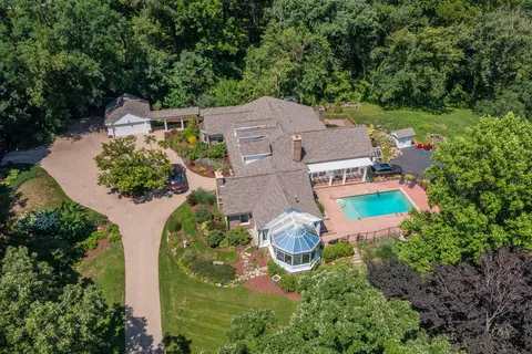 6 N197 Denker Rd, Saint Charles, IL 60175