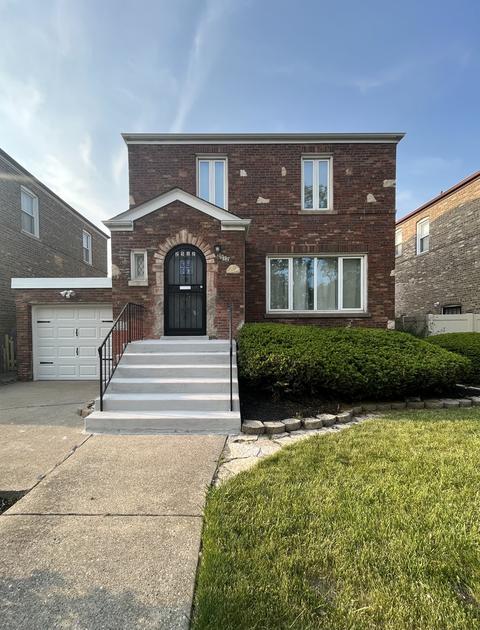 2512 W 83rd St, Chicago, IL 60652