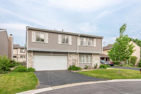 107 Norwood Ct, Rolling Meadows, IL 60008