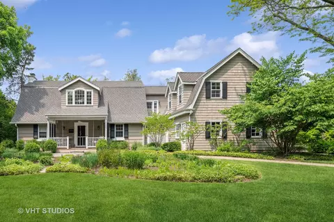 730 Glenview Rd, Glenview, IL 60025 photo 3