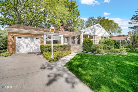 274 Cambridge Rd, Des Plaines, IL 60016