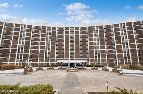 1500 Sheridan Rd #9A, Wilmette, IL 60091