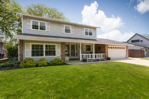 625 Stonehaven Ave, Elk Grove Village, IL 60007