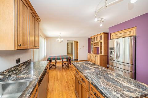 9100 28th St, Brookfield, IL 60513 photo 3