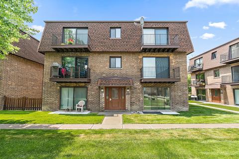 9818 Bianco Ter #E, Des Plaines, IL 60016
